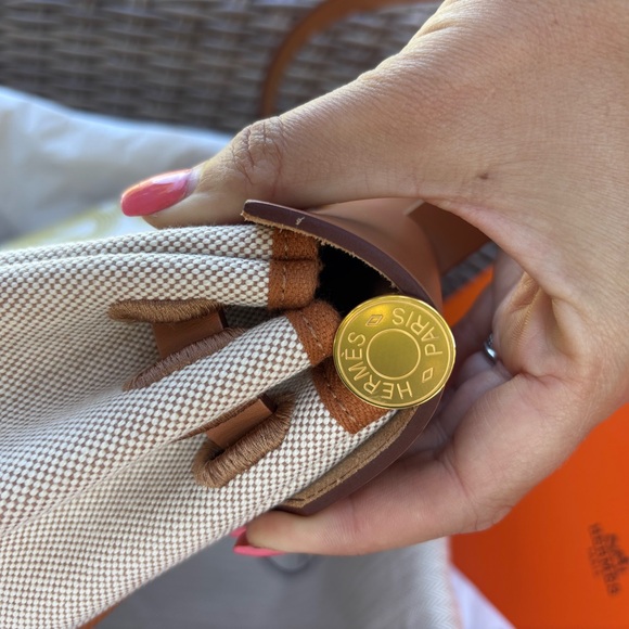 Authentic NEW RARE HERMES 2023 Toile H Plume Circuit 24 Herbag zip 31 with pouch - Picture 8 of 15